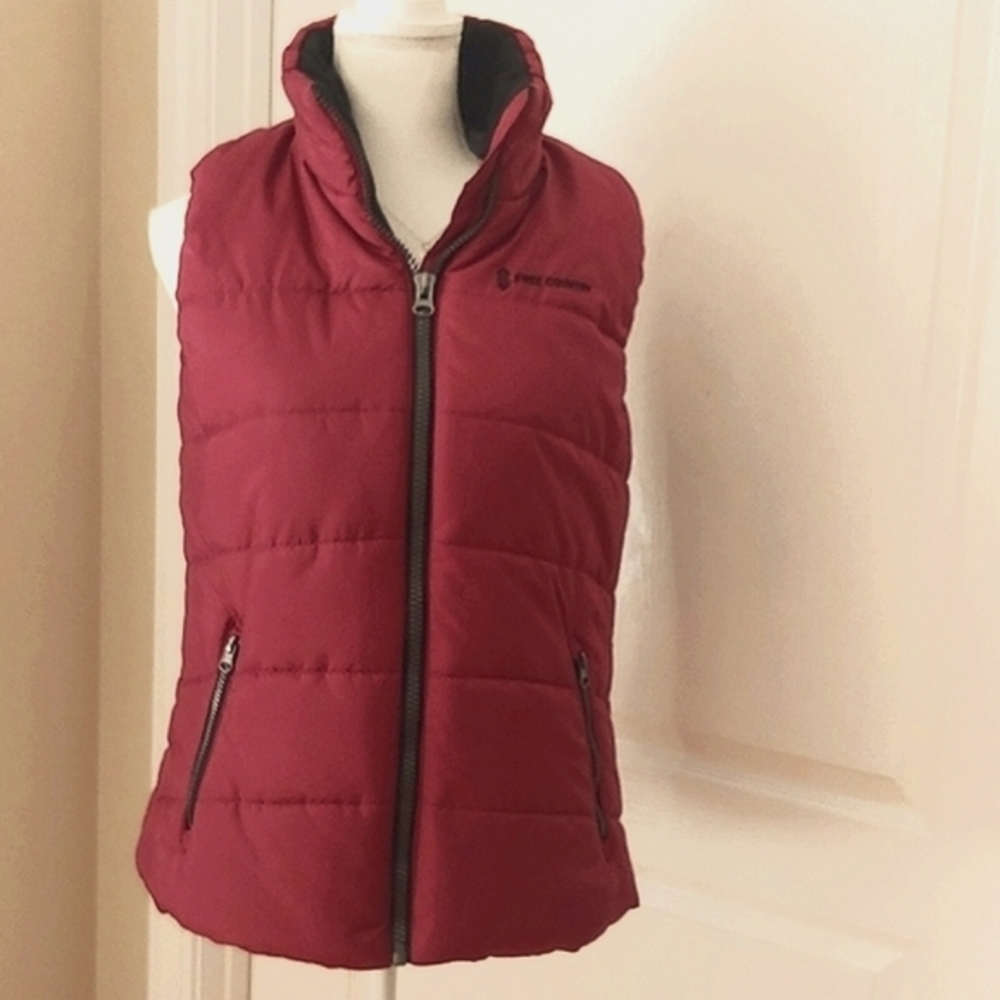 Free Country Full Zip Puffer Vest. Size Medium